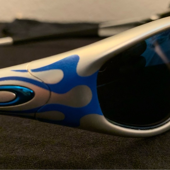 Oakley Straight Jacket Blue Flame in Grey, Men's - Picture 5 of 10